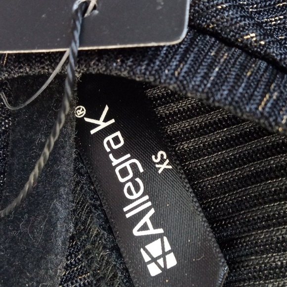 💩 Allegra K Black and Gold Long Sleeve Top - Picture 4 of 5